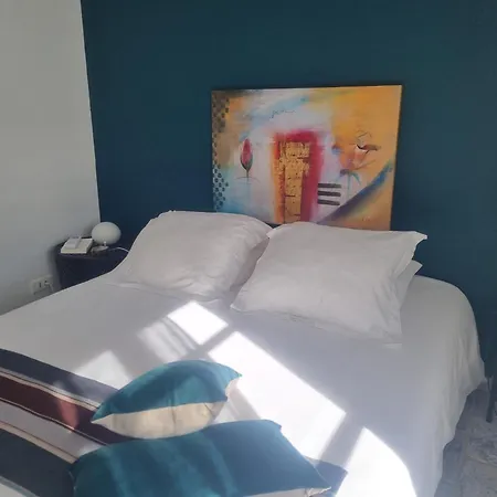 Côté *